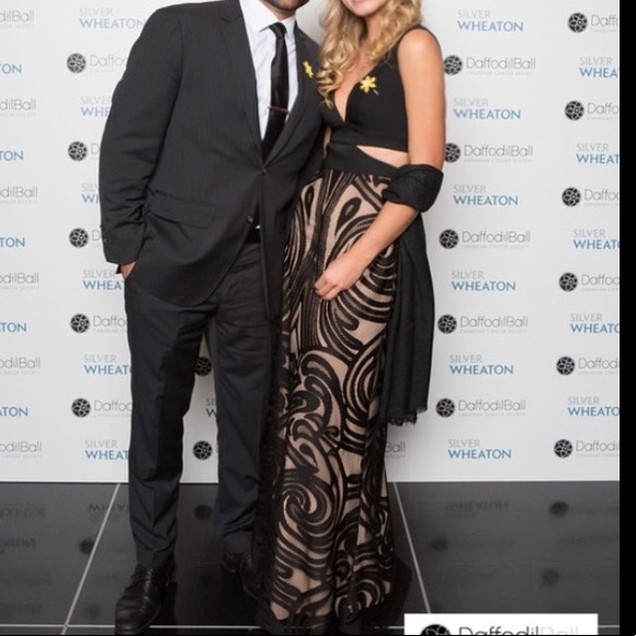 BCBG MAXAZRIA Marilyne Dress - Picture 13 of 13